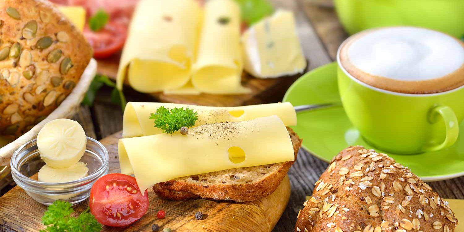 Fruehstuecksbuffet Frühstücksbuffet Hofcafé Debbeler